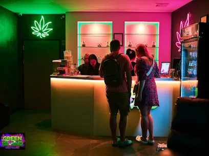 green island pattaya   weed shop walking street jpg 1